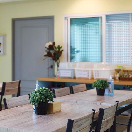 Latima Boutique Hostel Канчанабури Екстериор снимка