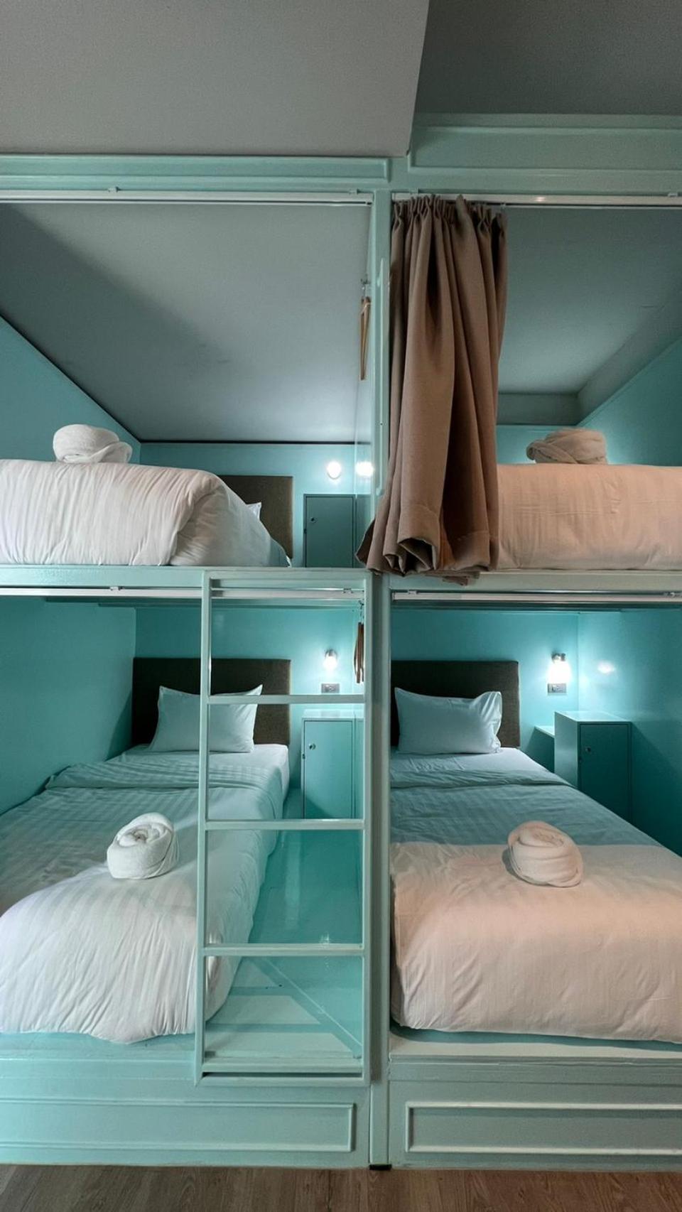 Latima Boutique Hostel Канчанабури Екстериор снимка