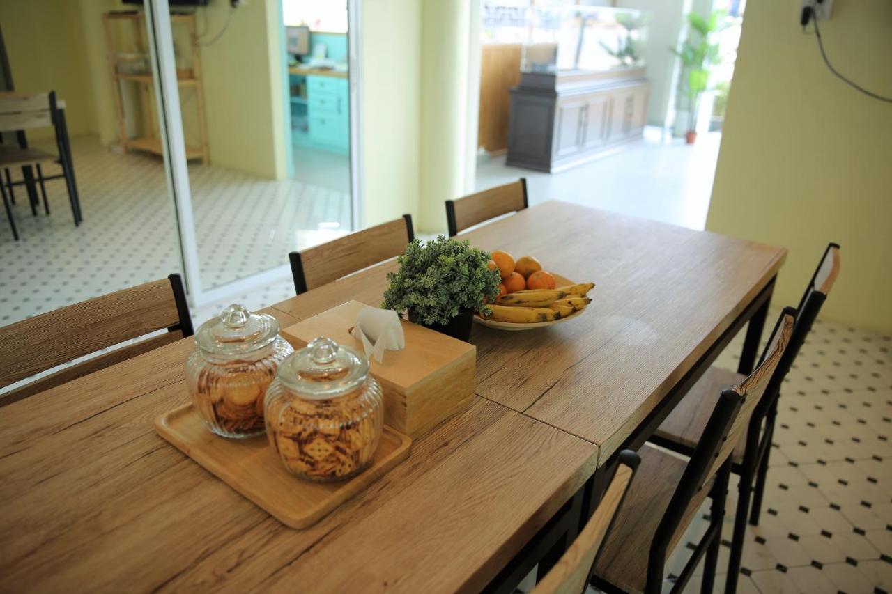 Latima Boutique Hostel Канчанабури Екстериор снимка