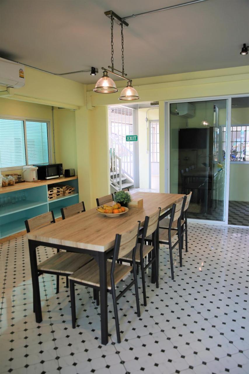Latima Boutique Hostel Канчанабури Екстериор снимка