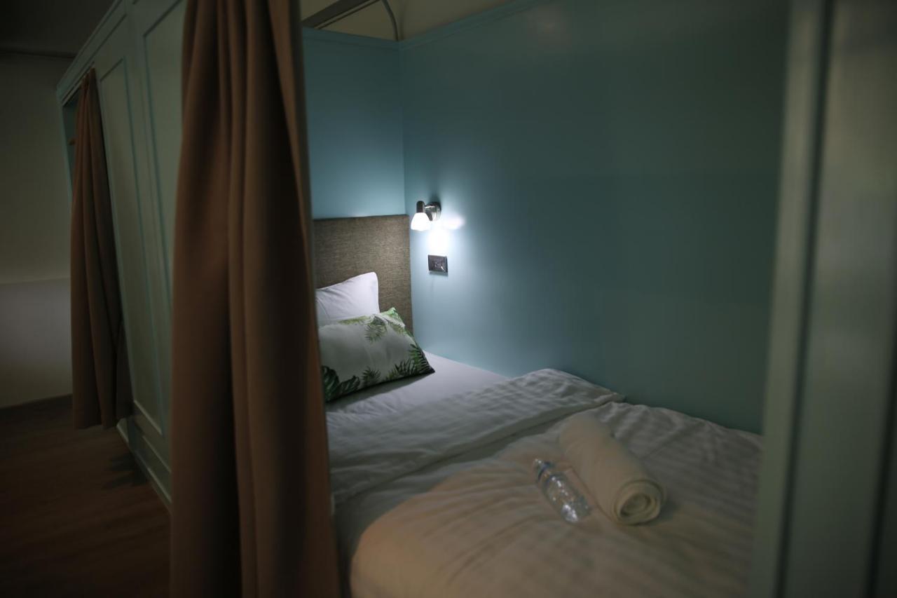 Latima Boutique Hostel Канчанабури Екстериор снимка